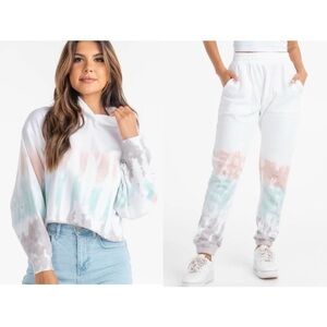 NWT SSCO Women’s Tie Dye Cropped Hoodie & Sweatpants Set XS/S